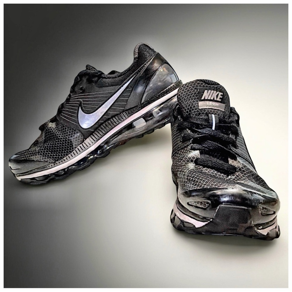 Nike Air Max+ Flywire Running Sneakers | Black & Silver | Women’s